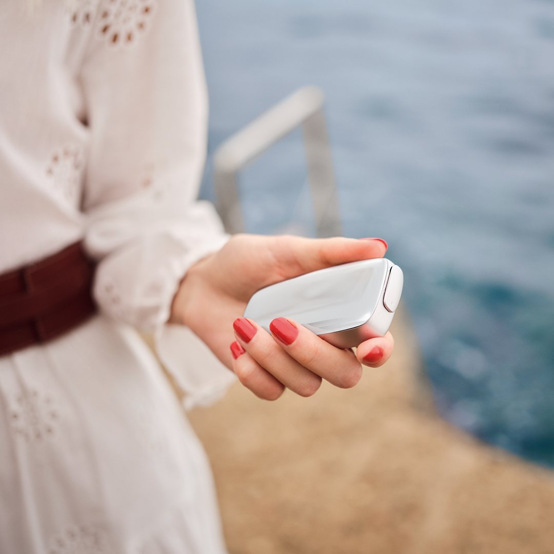 플룸 X 어드밴스드 프런트 패널 코튼화이트 정면